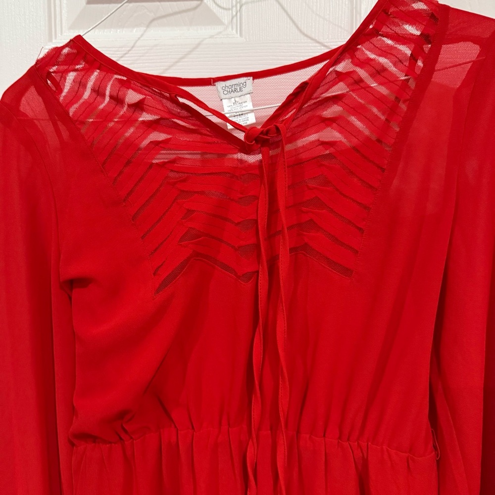 Red Dress - Picture 7 of 7